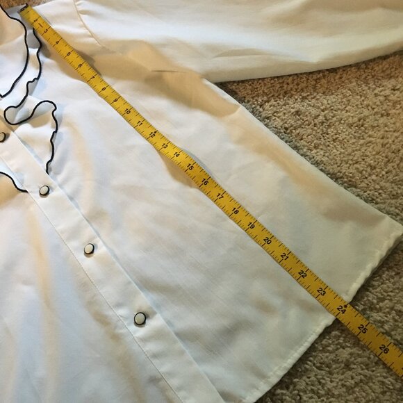 Vintage Bibbed Collar White Button Down Performance Choir Blouse - Picture 15 of 16